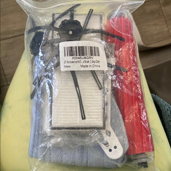 S7 Accessories kit Other - Accessory Kit with Red and Black Components